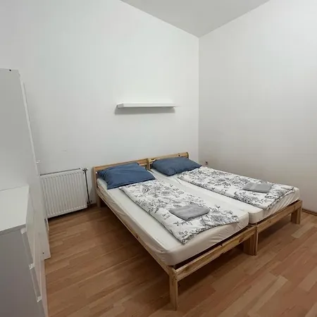 Fantomas Apartments*** Th 32.1 - 3 Bedroom+living