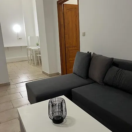 Fantomas Apartments*** Th 32.1 - 3 Bedroom+living Apartman *